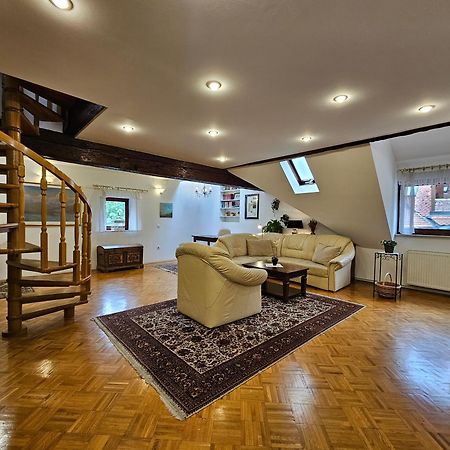 Apartment Nina With Private Terrace Tour As Liubliana Exterior foto