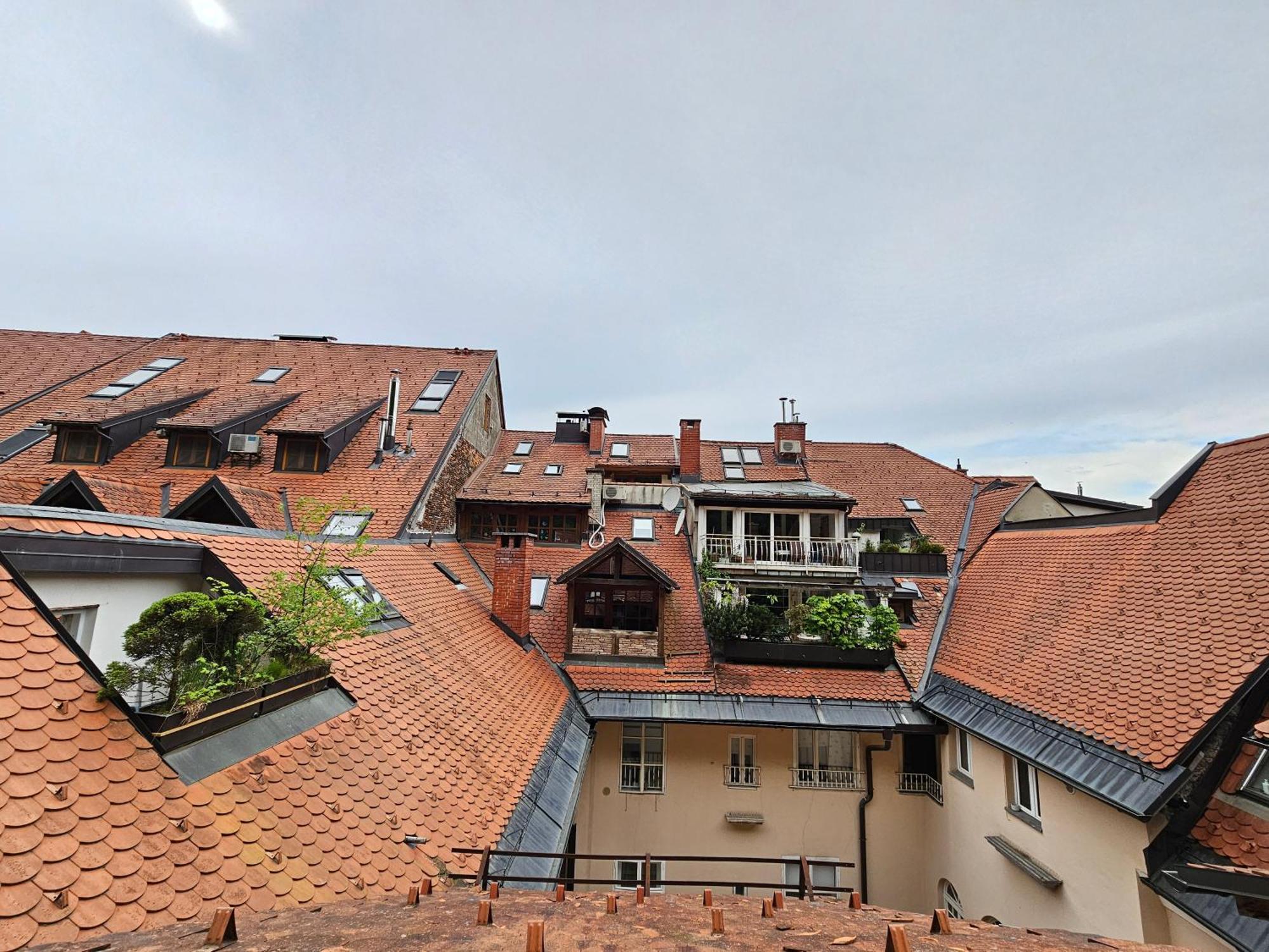 Apartment Nina With Private Terrace Tour As Liubliana Exterior foto