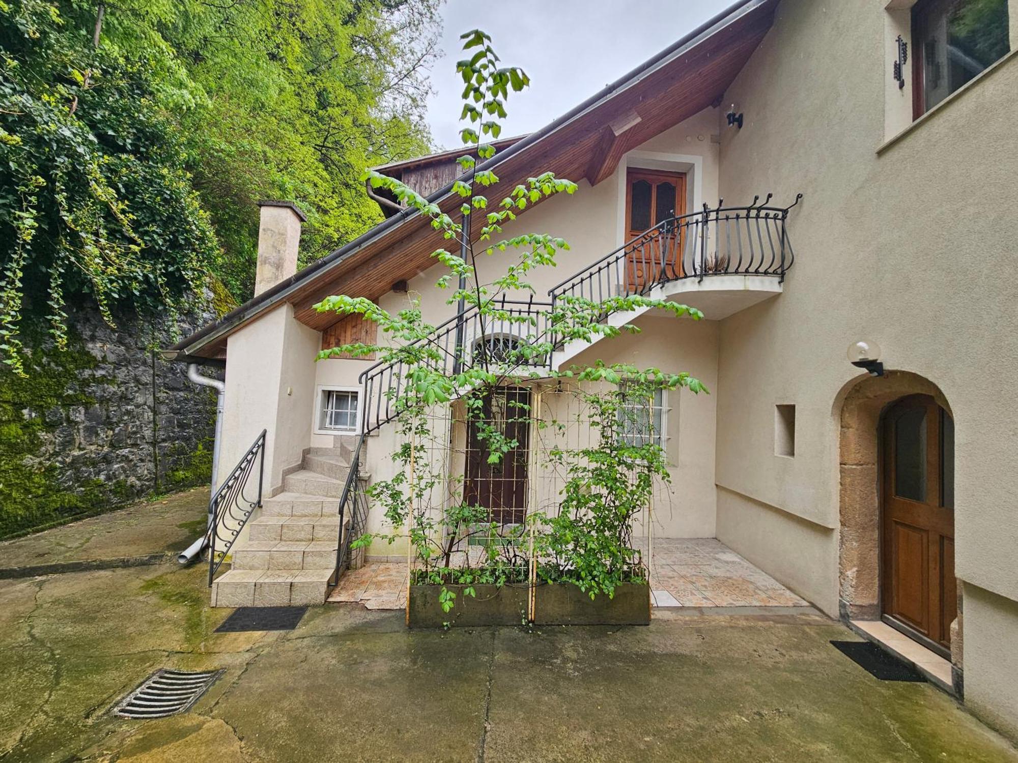 Apartment Nina With Private Terrace Tour As Liubliana Exterior foto